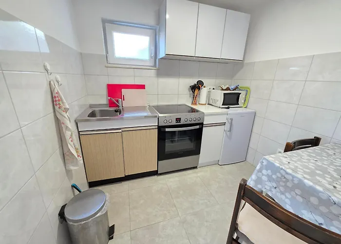 Zita With Terrace Crikvenica